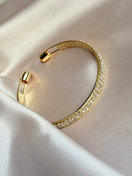 Gold Pearl Bracelet