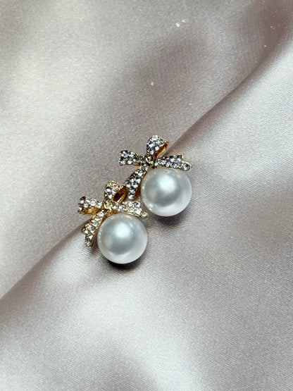 Bow Pearl Diamond Earring