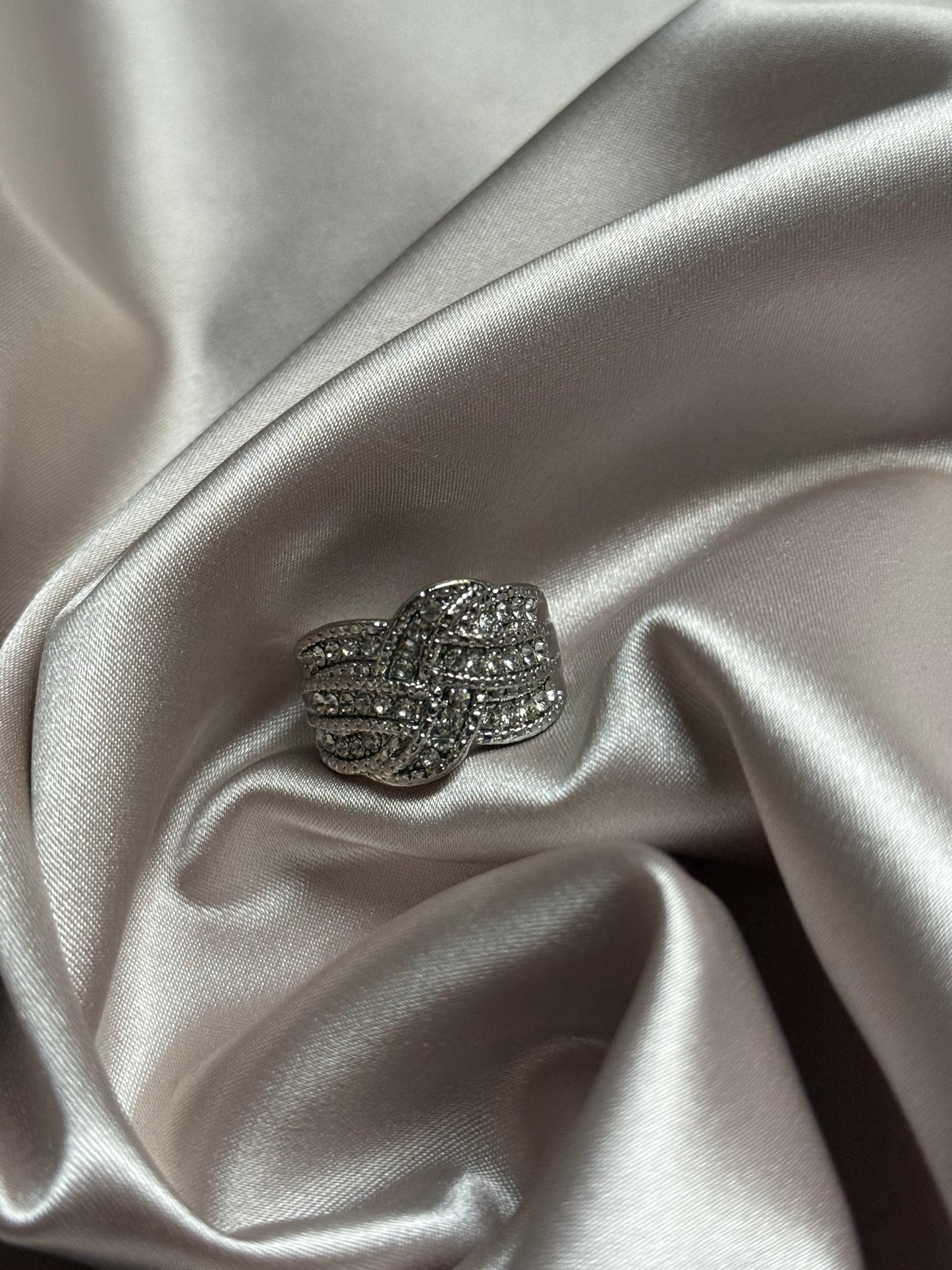 Milangirl   Luxury Cubic Zirconia ring