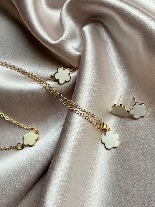 Lucky Five-petal Flower Clover Earrings Necklace Ring Bracelet Four-piece Set for Woman