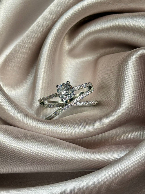 Sparkling Zircon Set Diamond Ring