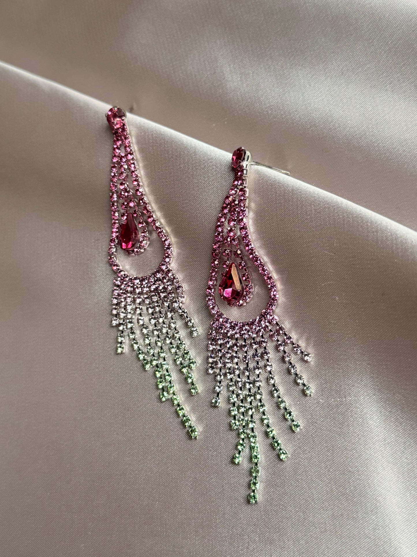 Exquisite Long Tassel Earrings Women's Elegant Full Diamond Glittering Drill Drop Earrings Geometric Shape Stainless Steel