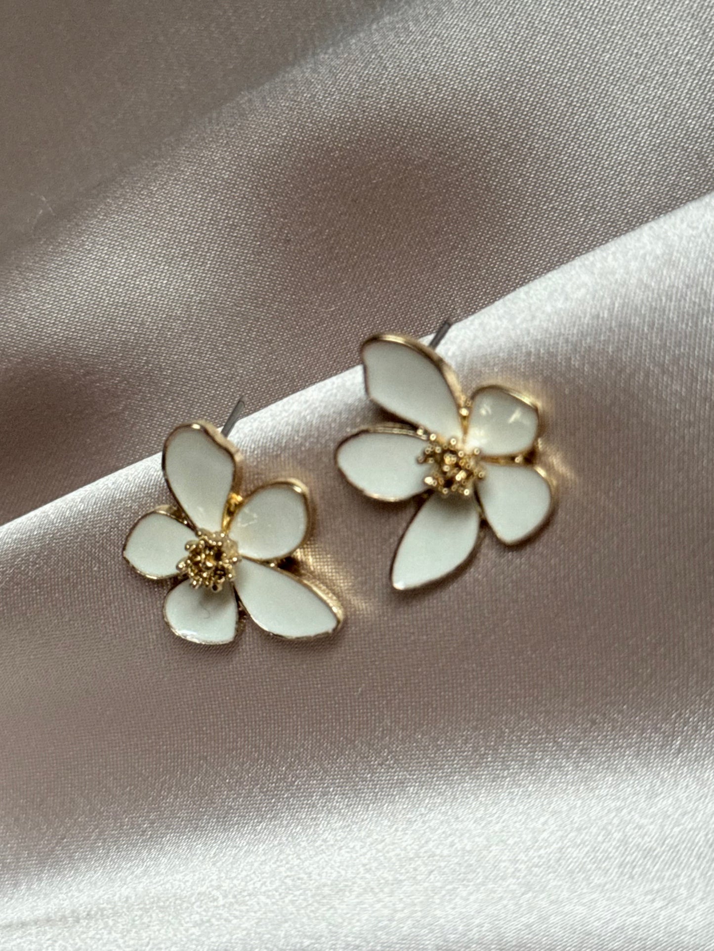 Hibiscus Dropped Glaze Flower Stud Earrings