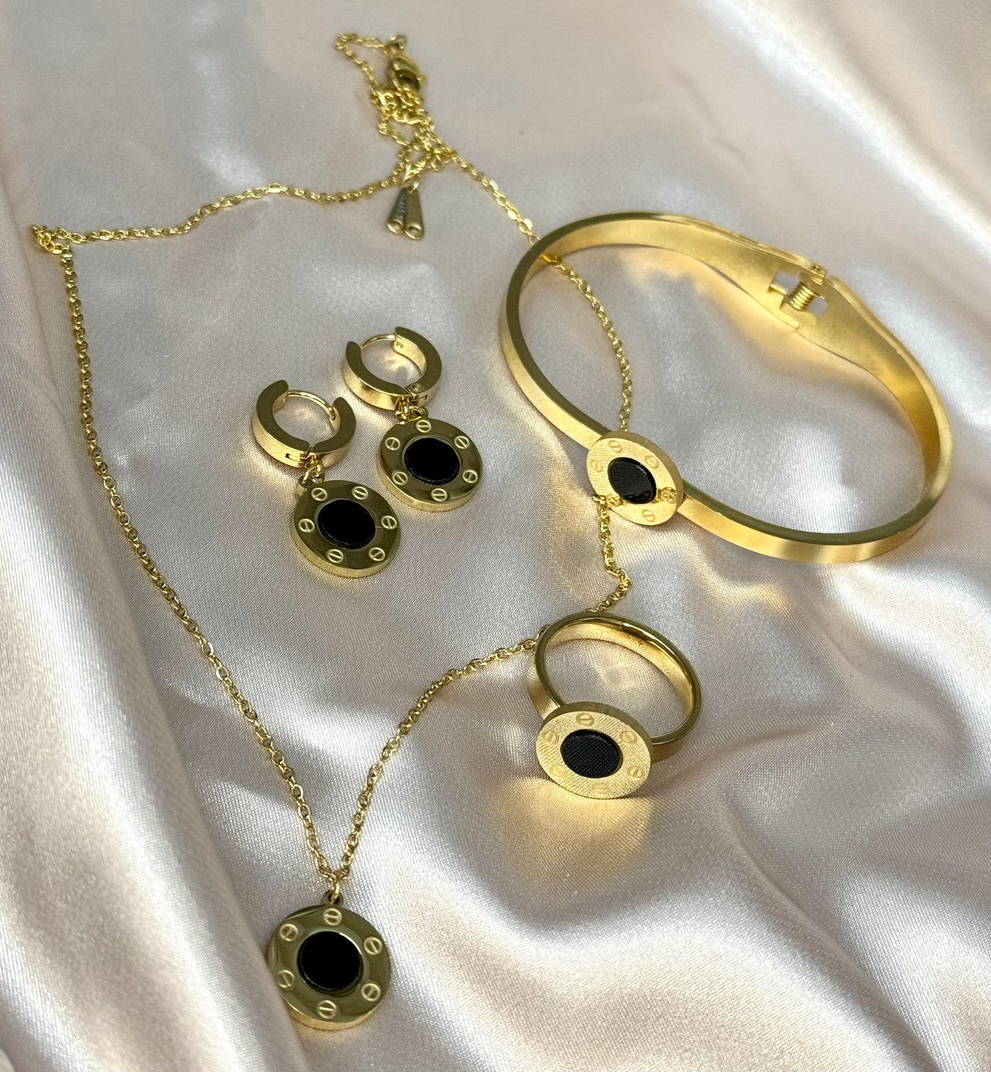 Black 18k 4PCS Necklace Earring Bracelet Ring Set