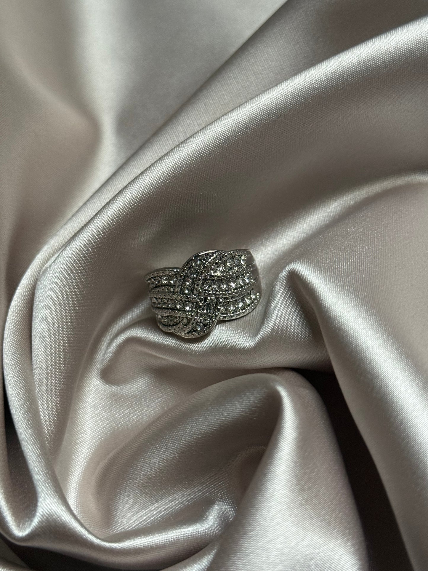 Milangirl   Luxury Cubic Zirconia ring