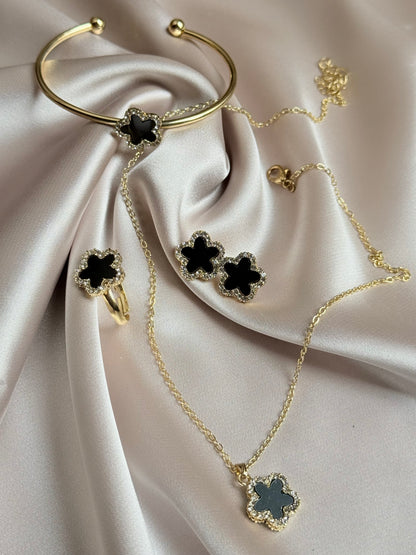 New Gold-Plated Silver Flowers 5 Pieces/Set Bracelet Pendant Necklace Earrings