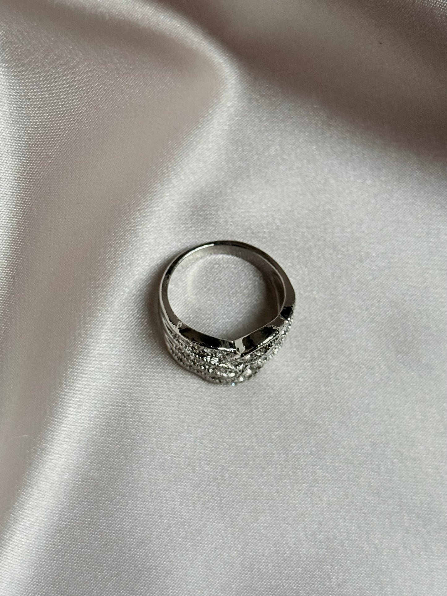 Milangirl   Luxury Cubic Zirconia ring