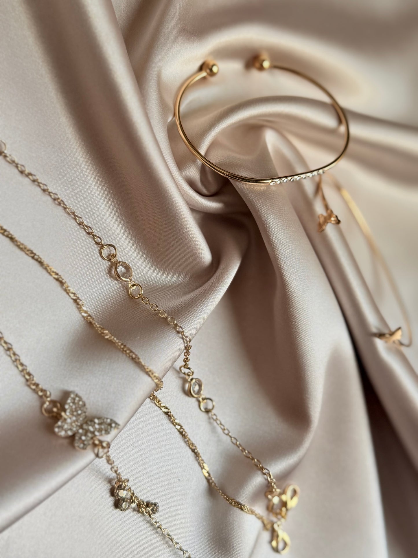 Gold Color Stainless Steel Colorfast Clasp Bracelets