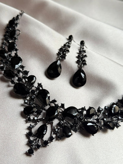 Black Zirconia 3pcs minimal jewellery set