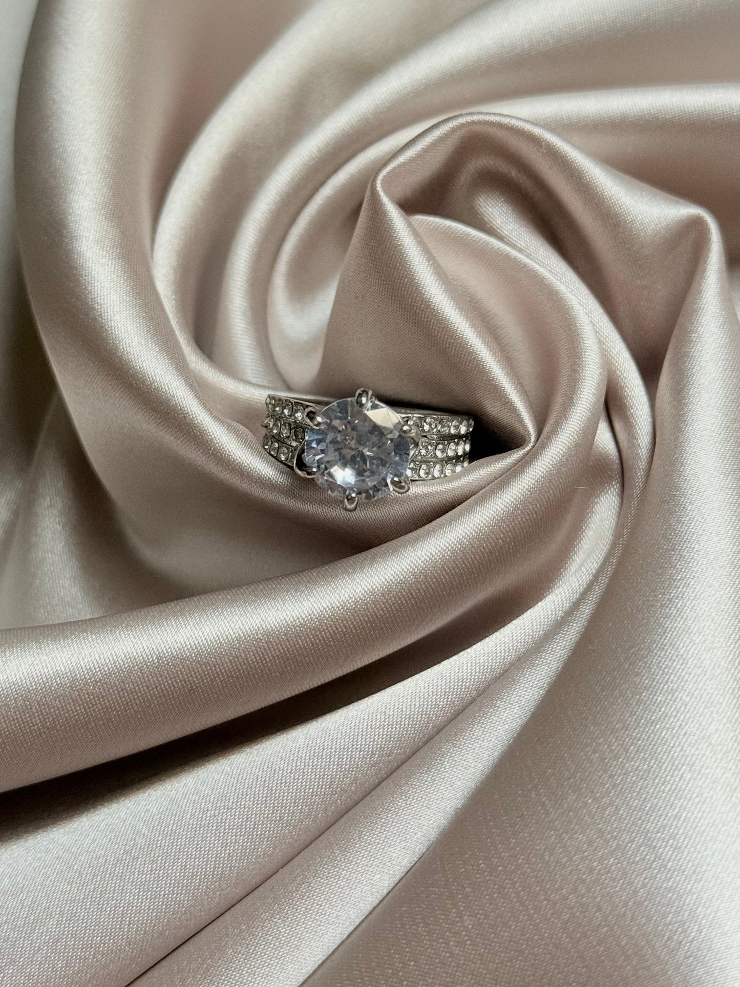 Asscher Cut 2.5Ct D Color Moissanite Diamond Ring