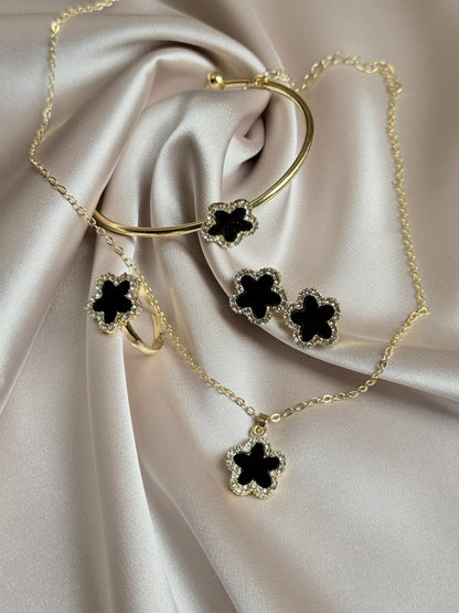 New Gold-Plated Silver Flowers 5 Pieces/Set Bracelet Pendant Necklace Earrings