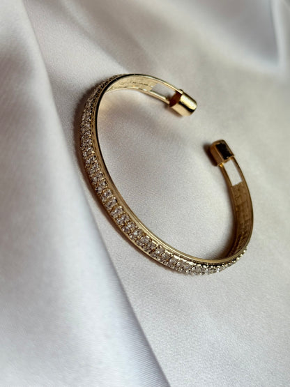 Gold Pearl Bracelet